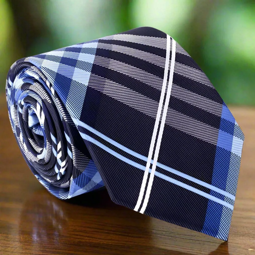 Accomplished Plaid Necktie