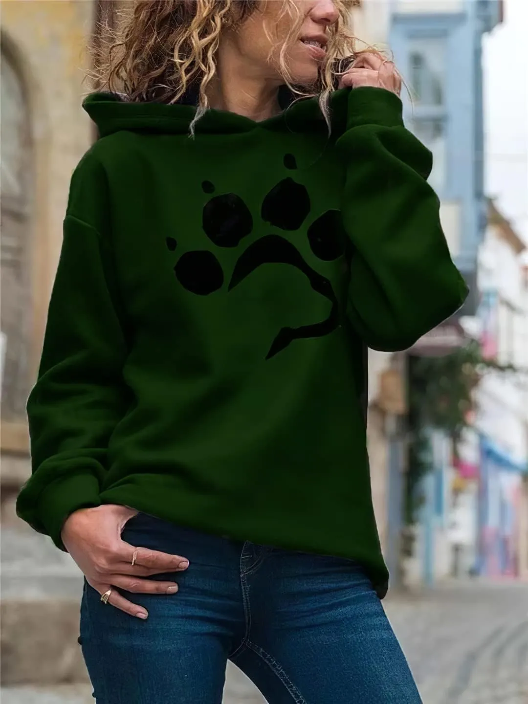 Akivide Womens Dog Paw Graphic Hooded Sweatshirts Oversized Long Sleeve Hoodie Casual Loose Cute Pullover Tops
