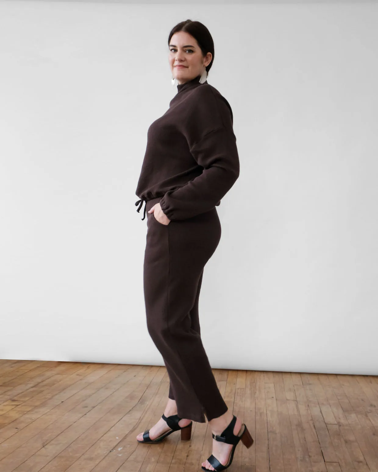 COLBY waffle knit pants in Dark Oak
