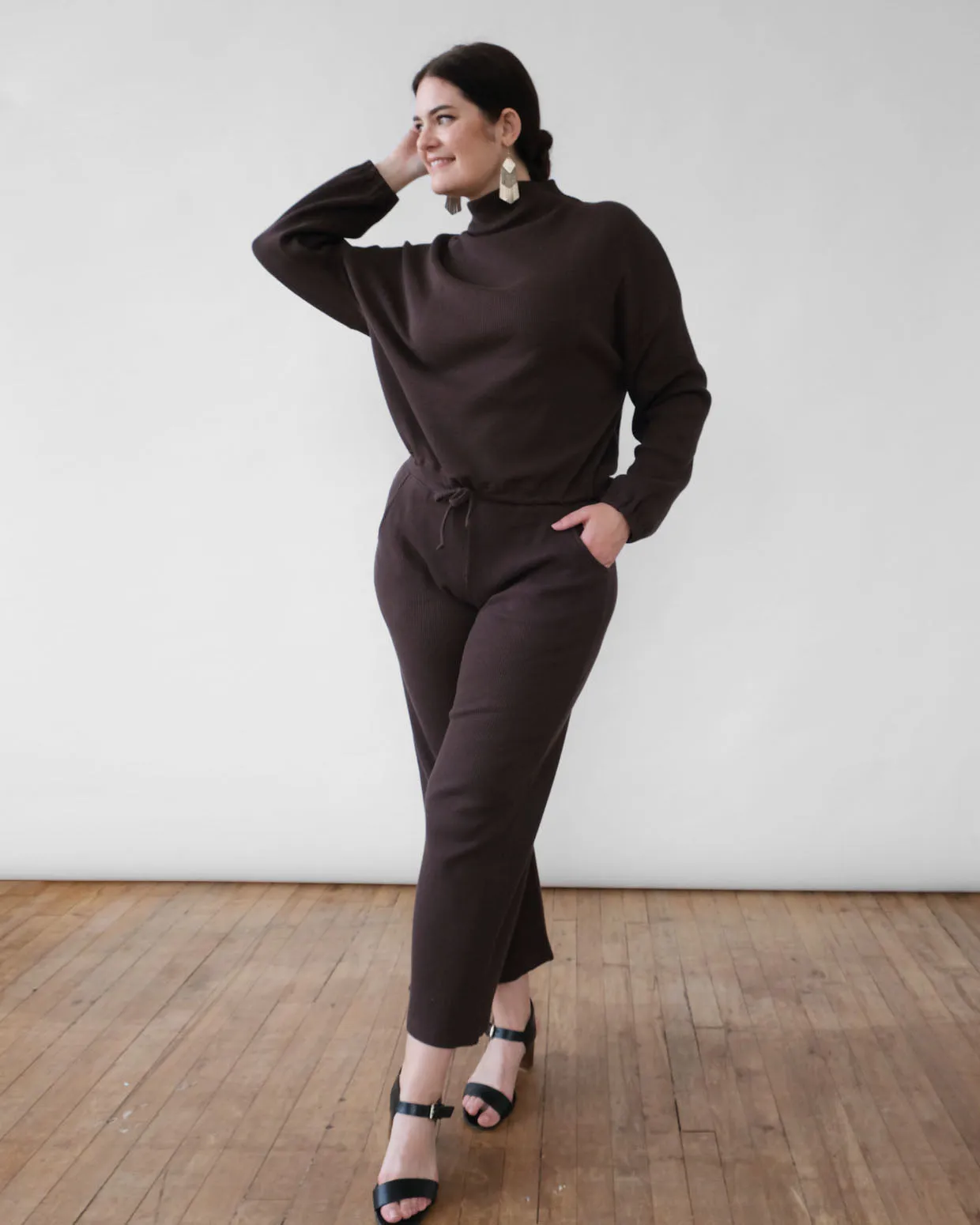 COLBY waffle knit pants in Dark Oak