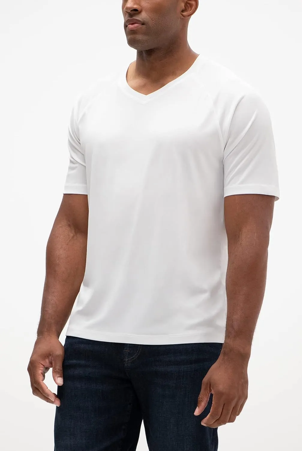 DEVOPS 2 or 5 Pack Men's UPF 50  Sun Protection Moisture Wicking Dry-Fit Short Sleeve Workout V-Neck Shirts