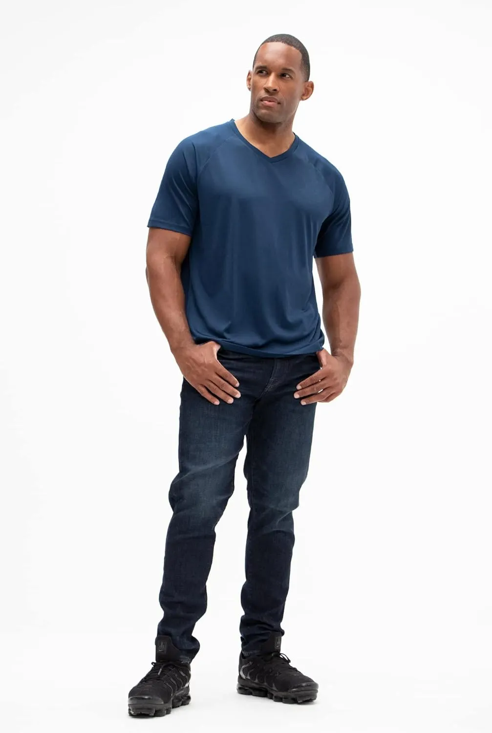 DEVOPS 2 or 5 Pack Men's UPF 50  Sun Protection Moisture Wicking Dry-Fit Short Sleeve Workout V-Neck Shirts