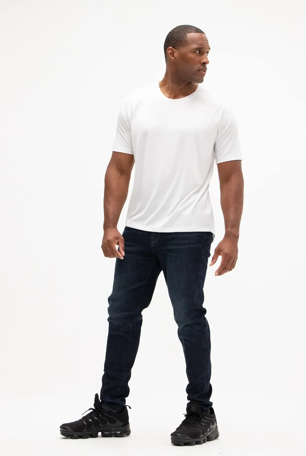 DEVOPS 2 or 5 Pack Men's UPF 50  Sun Protection Moisture Wicking Dry-Fit Short Sleeve Workout V-Neck Shirts