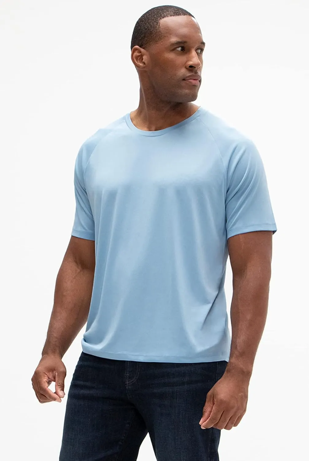 DEVOPS 2 or 5 Pack Men's UPF 50  Sun Protection Moisture Wicking Dry-Fit Short Sleeve Workout V-Neck Shirts