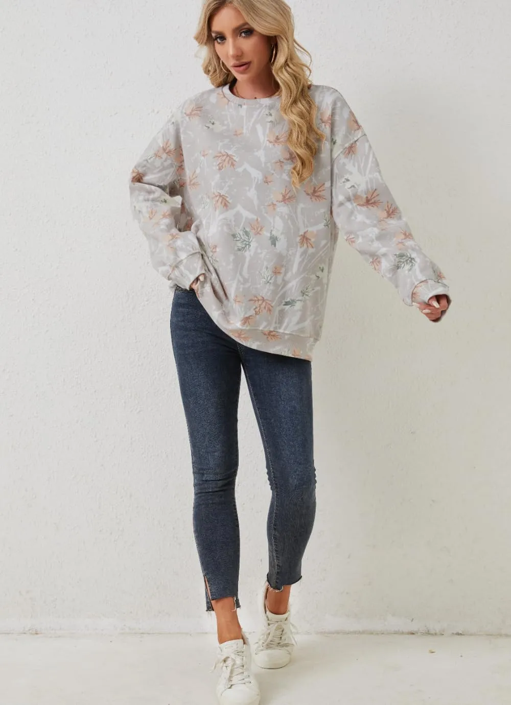 Oversized Camo Sweatshirt For Women Men Maple Leaf Camouflage Sweatshirts Hunting Camo Pullover Tops