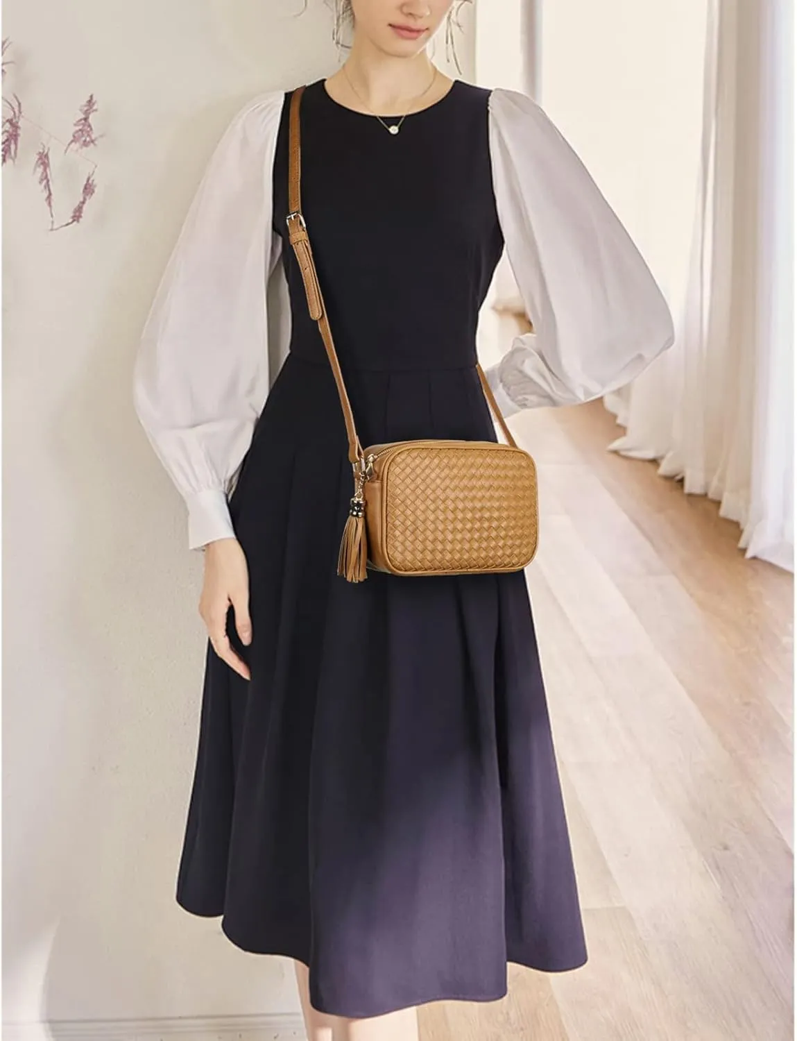 Small Crossbody Purses for Women Trendy Woven Cross Body and Boho Purse,Soft Leather Handbags