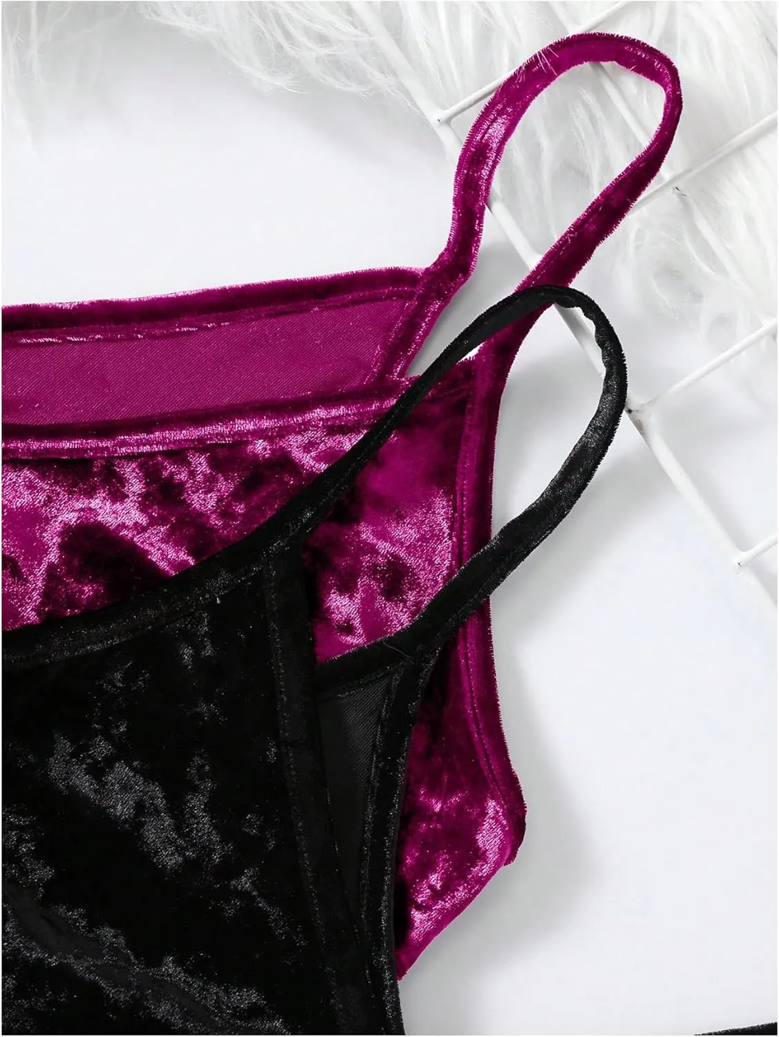 SOLY HUX Women's 2 Piece Velvet Cami Top V Neck Spaghetti Strap Solid Tops