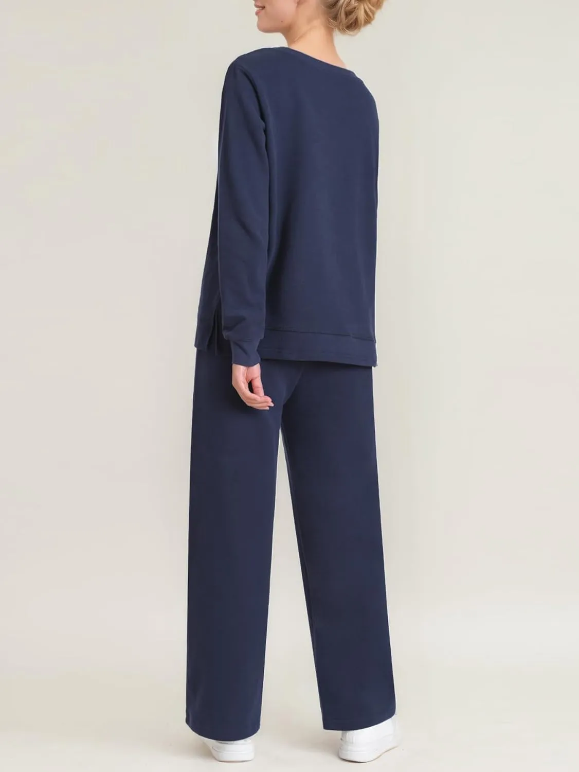 Weintee Women's Petite Sweatsuits Side Slit Sweatshirt and Sweatpants Sets Wide Leg Jogging Suits