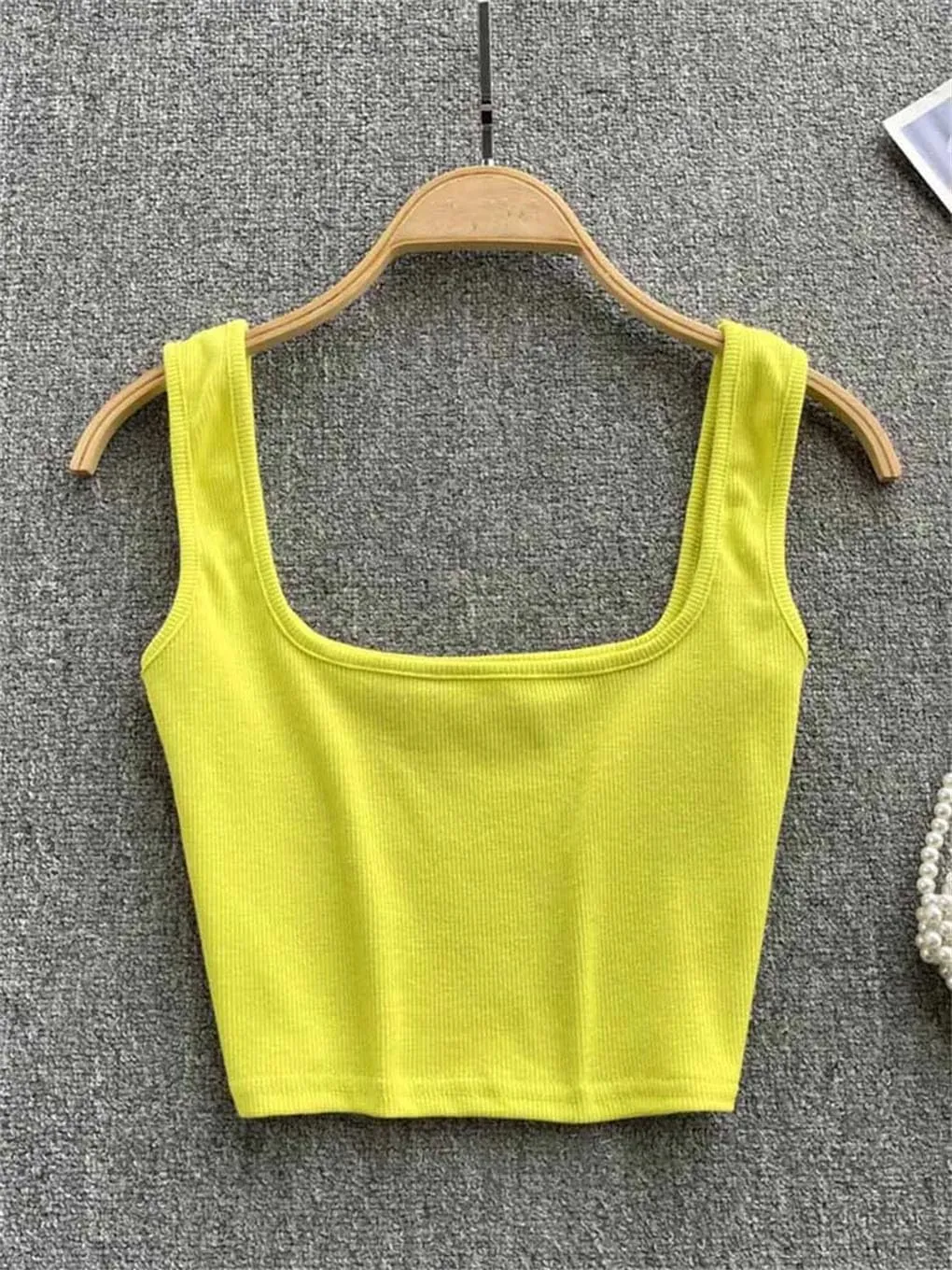 Women's Backless Y2k Slim Fit Solid Color Short Sleeveless Camisole