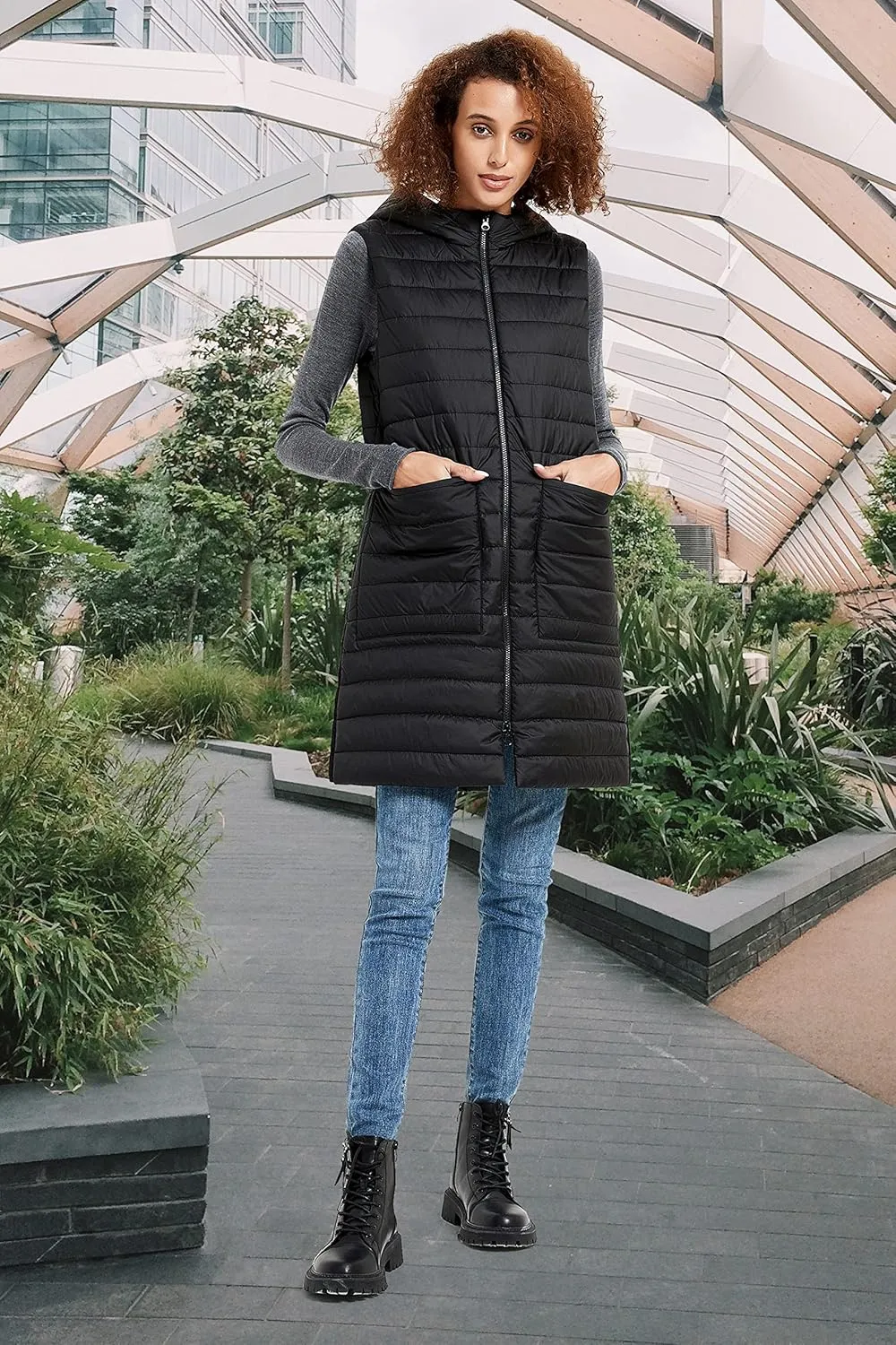 Womens Long Puffer Vest Lightweight Down Quilted Cap Sleeve Jacket with Pockets